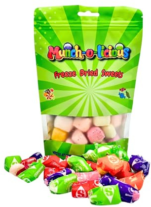 Munch-o-licious Chuches Liofilizadas 150g - Freez Dried Mix de Fresa Liofilizada - Crujientes para Regalos,Fiestas,Snacks - Pack Resellable - Fresas deshidratadas Munch-o-licious Dulces liofilizados