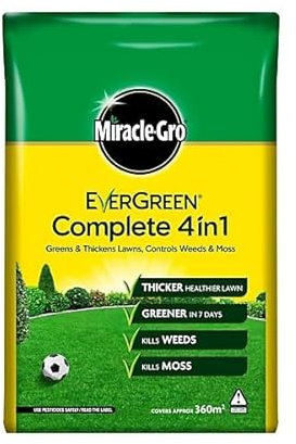 MiracleGro Complete 4 in 1 Lawn Treatment – Moss Killer, Weed & Feed, Lawn Fertilizer, NPK 14-0-5 – Available in 80m², 200m², 360m², 400m² Sizes (360m²)