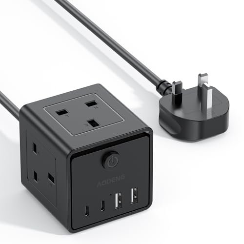 Extension Lead with 4 USB Slots and Switch, 3 Way Multi Plug Extension Cable with 2 USB C, UK Desktop Power Extension Cord with Multi Socket, 1.5M Extension Cable for Home Office Travel