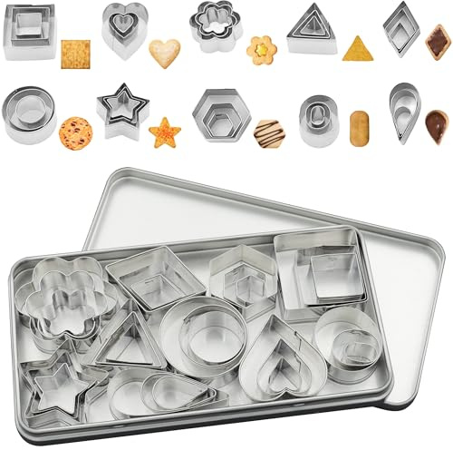 BGOBTY Emporte Piece,30 Mini Emporte-Pièces,10 Formes Emporte Piece Patisserie Inox,Emporte Piece Coeur,Moule Biscuit,DIY Biscuit,Cookie,Cake Decorating Tools(10 formes)