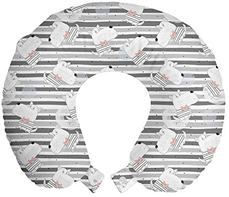 ABAKUHAUS Infantile Cuscino da Viaggio, Piccoli cani con Papillon, Accessorio in Schiuma di Memoria per Viaggio, 30 cm x 30 cm, Bianco Grigio Blush