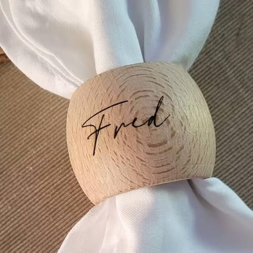 4 Stück Personalisierte Gravierte Hölzerne Serviettenringe Mit Namen, Benutzerdefinierte Hochzeit Serviettenringe, Hochzeit Bankett Zubehör, Weihnachten Taufe Partei, Abendessen Tischdekoration