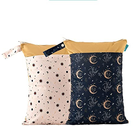 Treer Stoffwindeln Nasstaschen 2 Stück Babys Windeltasche für Unterwegs, Wasserdicht Reißverschluss Groß Bedruckte Wickeltasche Nasse Trocken Trennung Wetbag Kindergarten (Stern Mond,30x40cm)