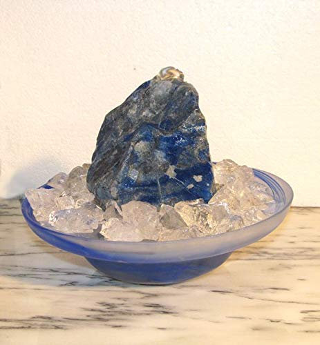 Troester's Brunnenwelt Zimmerbrunnen Lapis Lazuli mit Pumpe, Licht und Bergkristall-Chips, Quellstein aus echtem Lapis Lazuli (Blue Note)