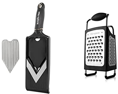 Microplane Verstellbarer Gemüsehobel mit V-Klinge und Julienneklingen-Einsatz mit Edelstahlklingen inkl. Fingerschutz & 4-seitige Reibe, Edelstahl, schwarz, 27 x 13,9 x 9,5 cm