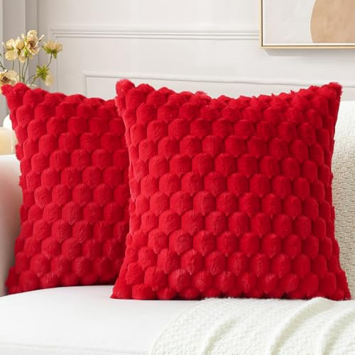 Sungeek 2er Set Kunstpelz Plüsch Kissenbezüge, Kunstpelz Samt Weich Kissenbezug Sofakissen Dekokissen Deko Zierkissenbezüge Flauschig Kissenhülle für Schlafzimmer Wohnzimmer (45x45cm, Rot)