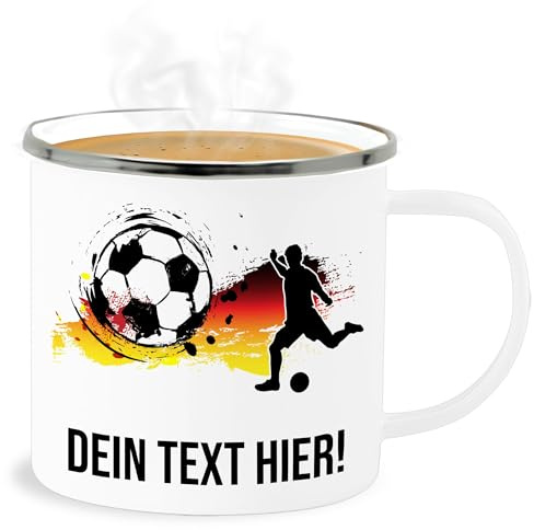 Emaille Becher Blechbecher - 2026 Fussball WM Fanartikel - Fußballer Germany Personalisiert mit Namen Deutschland - 300 ml - Weiß Silber - fußball em 2024 europameisterschaft 2024.euro fu ball