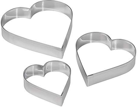 Tala Stainless Steel Heart Shape Cookie Cutters, Set of 3 cutters perfect for use with Cookie and Biscuit Dough, Pastry and Icing, perfect for making homemade treats and gifts