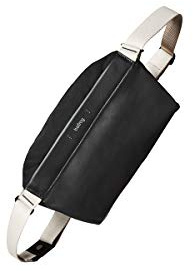 Bellroy Sling Mini Premium (4 Liter, Crossbody-Tasche aus Leder, Sonnenbrille, Smartphone, Brieftasche, kleine Alltagsgegenstände) - Black Sand