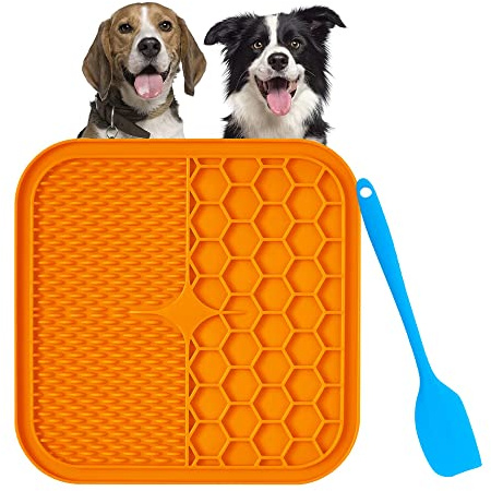 Bornfeel Schleckmatte Hund 21x21cm Leckmatte Hund mit 1 Silikonspatel BPA-frei Hunde Leckmatte für Welpen Katzenfütterung Haustieren Baden Fellpflege Pflegen Trainieren Orange