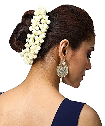 Artificial Jasmine Garland, Mullapoove mala with Real Jasmine Fragrance, As Used for Hair Accessory for Women and Girls, Length - 90 cm, Cream Color