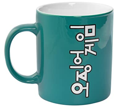 SQUID GAME - Tazza Personalizzata in Ceramica + Confezione Regalo - Mug Tazza Colazione con Manico, Utilizzabile in Microonde e Lavastoviglie, per Idee Regalo Bambini e Ragazzi, 9,5Hx8, 325 ml, Verde