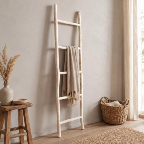 LEBENSwohnART Teak Deko-Leiter KEPALA H150cm White-Wash Handtuchhalter Kleiderständer Leiter