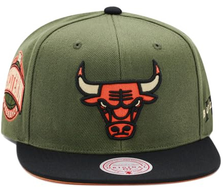Mitchell & Ness Snapback Cap - CORE IV Chicago Bulls Oliv