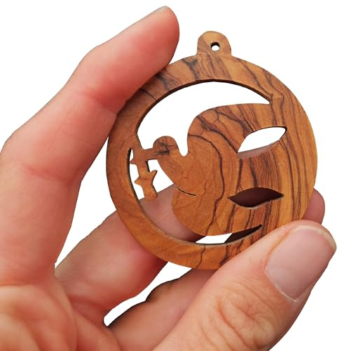 Lunexus Olivenholz Anhänger Friedenstaube mit Kreuz – Handarbeit aus Bethlehem – Gesegneter Christbaumschmuck und Geschenkanhänger aus dem Heiligen Land – Inkl. 20 cm Goldband und Zertifikat