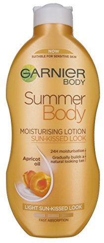 Garnier Skinactive Body Garnier sommarkropp gradvis självbrun fuktkräm ljus, återfuktande solkräm för en lysande solkysst solbränna 250 ml