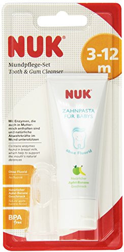 NUK Mundpflege-Set bestehend aus Baby-Zahnpasta mit natürlichem Apfel-Banane Geschmack und Fingerzahnbürste, BPA frei , 1 Stück