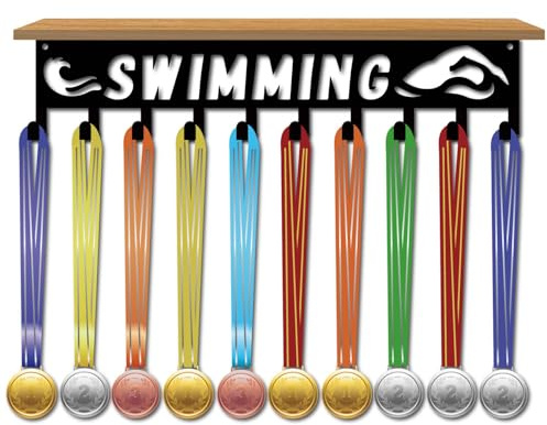 CREATCABIN Medaillenaufhänger Schwimmen Mit Trophäenregal Medaillenhalter Aufhänger Sport Trophäenhalter Aus Schwarzem Metall Medaillen Organizer Auszeichnungsständer Mit Dichtem Brettfach 40x8x9cm