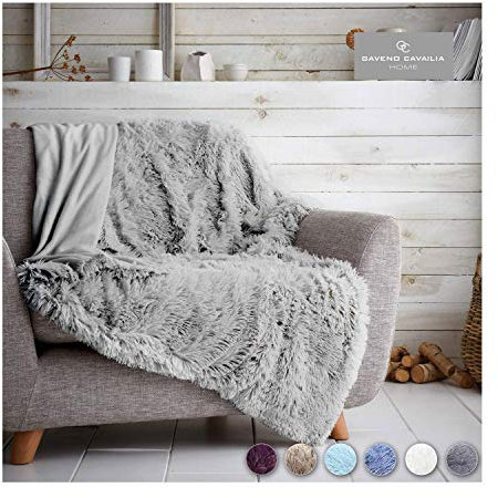 FAIRWAYUK Fluffy Faux Fur Throw 150x200 cm, Premium Longhair Warm Cosy Fluffy Blanket for Bed, Ultra Soft Comfort Fleece Throws for the Sofa, Bed, Chair, Settee, Couch, Silver