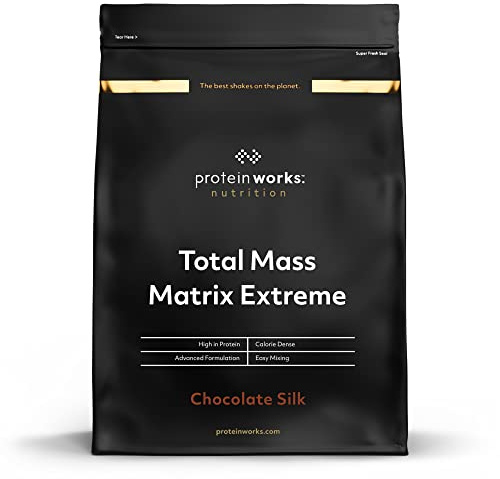 The Protein Works - Total Mass Extreme Gainer Musculation – Avec Shaker et Cuillère Doseuse Gratuite – Plus de 1000 Calories Par Portion – Chocolat Onctueux, 2kg