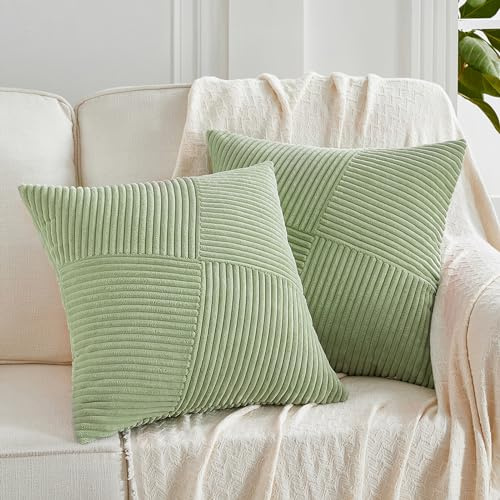 FDTERN 2er Set Salbeigrün Boho Dekorativ Kissenbezug 45x45 mit Diagonales Gestreiftes Muster Weich Kordsamt Kissenhülle Zierkissenbezüge Sofakissen Dekokissen Deko für Sofa Schlafzimmer Wohnzimmer
