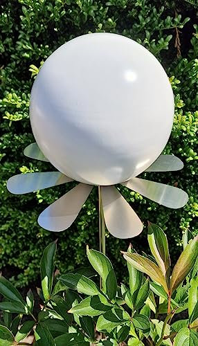 Jürgen Bocker Garten-Ambiente Blütenzauber Rotterdam Rosenkugel 15 cm Edelstahl Gartenstecker Deko mit Stab 80 cm (weiß matt)