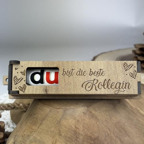 Urhome Geschenkbox Du bist die beste Kollegin Gravur mit Duplo Schokoriegel - Herzen Holz Box mit Spruch inkl. Schokolade Riegel - Danke Kollegin Freundin Geschenk graviert