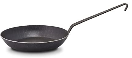 MEISTERKOCH Premium Bratpfanne 24 cm Ø | Made in Germany | Profi-Pfanne aus Schmiedeeisen induktionsgeeignet | zum Kochen auf Herd, Grill, offenem Feuer und im Ofen geeignet