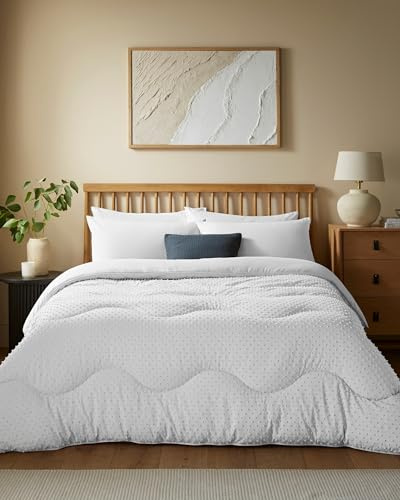 Night Lark Coverless Duvet and Pillowcase Set, Tufted Dots Collection – Coverless Duvet King Size 4.5 Tog with Advanced Smartfil® Fibre, Machine Washable, Hypoallergenic – Polar White, King Bed Size