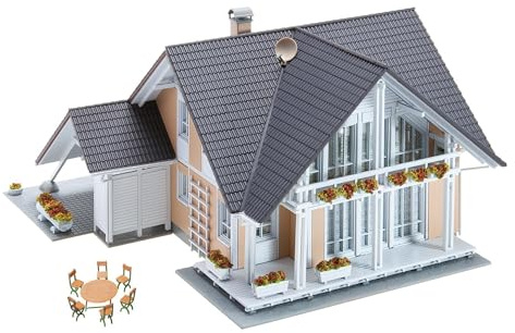 FALLER Haus Prestige Modellbausatz mit 258 Einzelteilen 176 x 166 x 100 mm I Modelleisenbahn Zubehör H0 I Modelleisenbahn H0 Einfamilienhaus, Grau, Weiß und Creme