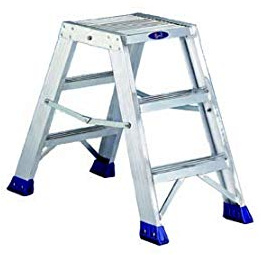 Svelt Sgabello Doppio Professionale in Alluminio 3 Gradini Antiscivolo | Piattaforma Maggiorata 35x40 cm | Portata 150 kg | Certificato UNI EN 14183 | Altezza Lavoro 260 cm
