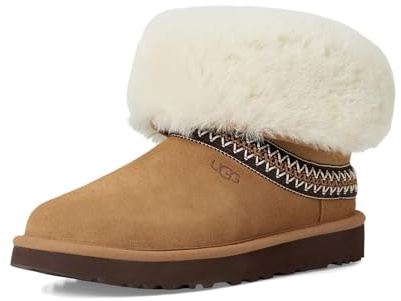 UGG Women's Classic Short Crescent Classic Boot, Chestnut, UK 8