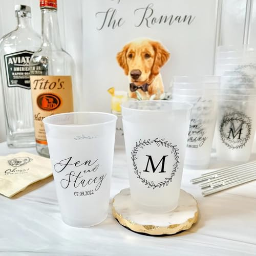 50-200 pièces de tasses en plastique givrées personnalisées pour fête, tasse de mariage personnalisée pour réception, tasses Flex réutilisables et incassables avec noms et dates ou initiales