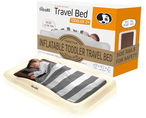 The Shrunks® Uppblåsbar resesäng för barn med fallskydd – flockad luftmadrass för resor, övernattningar, camping – vit/brun sidosäng på hotell eller hemma 152 x 94 cm