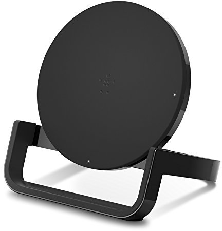 Belkin Chargeur à Induction BOOST UP (10 W) – Chargeur sans Fil pour iPhone 11, 11 Pro/Pro Max, XS/XS Max, XR, X, Samsung S10/S10+, S10e, Google Pixel 3 et autres (adaptateur secteur CA inclus), Noir