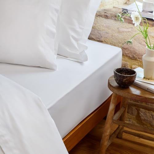 Christy 200TC Organic King Fitted Sheet | Classic White | 100% Certified Organic Cotton Bedding | Super Soft and Smooth Bed Linen