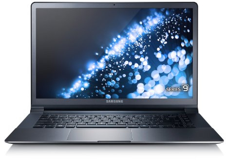 Samsung NP900X4C-A02IT Serie 9 Black Portatile, Intel Core i7 da 1.90 GHz, RAM 4 GB, SSD da 256 GB