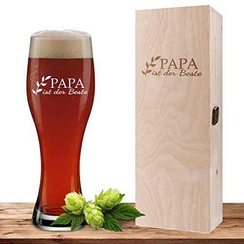 Weizenglas 'Papa ist der Beste' inkl. Geschenkbox aus Holz, Bierglas 0,5 Liter mit Laser-Gravur auf Glas und Holzbox, Geschenk zum Vatertag, Geburtstag, Weihnachten - Motiv Zweig Papa ist der Beste