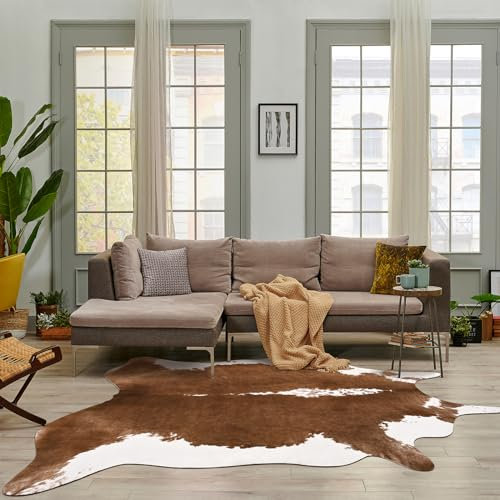 HOMORE Alfombra de cuero vacuno, bonita alfombra con estampado de vaca para sala de estar, alfombra de piel sintética con estampado animal para dormitorio, mesa de oficina, 6.2 x 5.2 pies, marrón