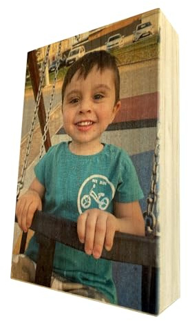 Adri. Madera personalizada con foto y o texto que quieras. Marco de fotos personalizada a color taco de madera de pino. Regalos personalizados originales. (10 x 15 x 3 cm)