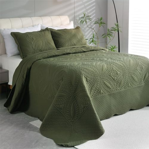 Cmfshape Oversize King Bedspread 120x120,3 Piece California King Quilt Set,Lightweight Olive-Green Bedding Quilt Set for All Season,Modern Geometric Pattern Bed Set