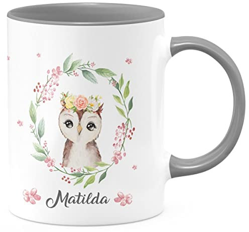 Mikalino Keramik Tasse Süße Eule mit Blumenkranz personalisiert mit Wunschname - handbedruckt in Deutschland | Kaffee Becher Kaffeetasse Geschenk, Farbe:grau, Grösse:330ml
