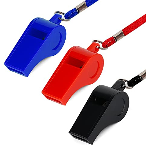 KINBOM 3 Pièces Sifflets en Plastique avec Cordon, Sifflet de Sport pour Entraîneur Survie Urgence Sport pour Arbitre Entraîneur Dressage de Chiens (Rouge, Bleu, Noir)