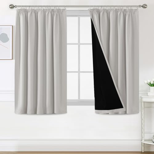 BellaHills 100% Vorhang Blickdicht mit Kräuselband 2er Set H145 x B140 cm Thermovorhang Kälteschutz Kurze Gardinen Verdunkelung Doppellagige Verdunklugsvorhänge, Pumice Stone