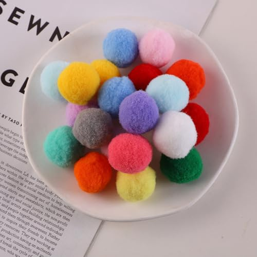WANYI 80 Stück Bunte Pompons zum Basteln 3cm Pompons Groß Pom Poms Rund Flauschigen Plüsch Bälle Bommel Weihnachten für DIY Kreative Handwerk Ostern Weihnachten
