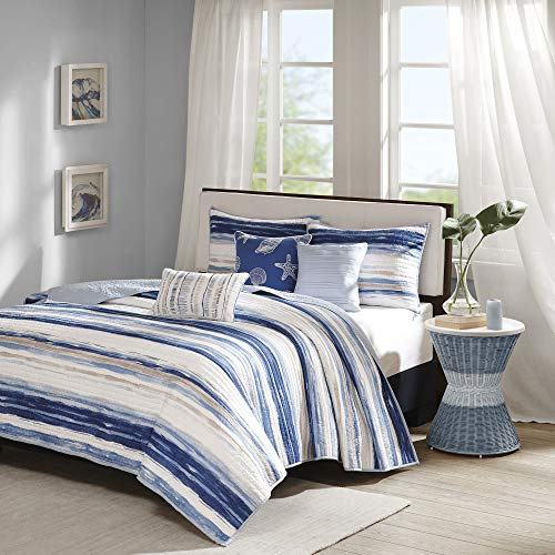 Madison Park Quilt Set Cottage Coastal Design, 6 Piece Set - All Season, Coverlet Bedspread Lightweight Bedding Layer, Shams, Toss Pillows, King/Cal King(104x94), Blue/White