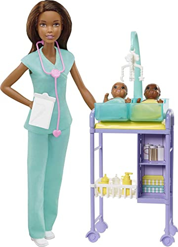 Barbie Métiers Coffret poupée Pédiatre Brune avec Cabinet médical, Deux bébés et Accessoires, Jouet pour Enfant, GKH24 Multicolore