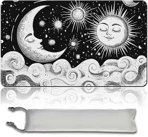 MTG PlayMat MTG PlayMat - 60 cm x 35 cm - Art original - Tapis de jeu TCG antidérapant avec fond en caoutchouc et bords cousus - Commander TCG - Roulable et tapis de carte pliable (pas de zone