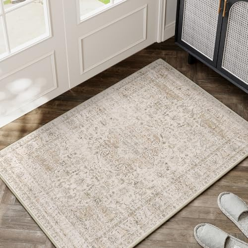 HUGEAR Beige Vintage Tapis D'entrée 60x90cm Lavable en Machine Antidérapant Petit Carpet Descente de Lit Chambre Adulte Entree Interieur Cuisine Doux Poil Ras Carpette