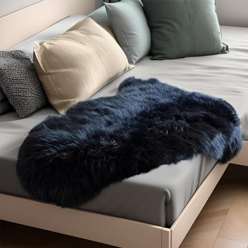 AOGELAN Black Fluffy Fluffy Shaggy Fur Area Rug, Fuzzy Genuine Sheepskin Rug, Soft Fur Pup Carpet, Chair Sofa Seat Cover(Black, Single Pelt/2FT*3FT)